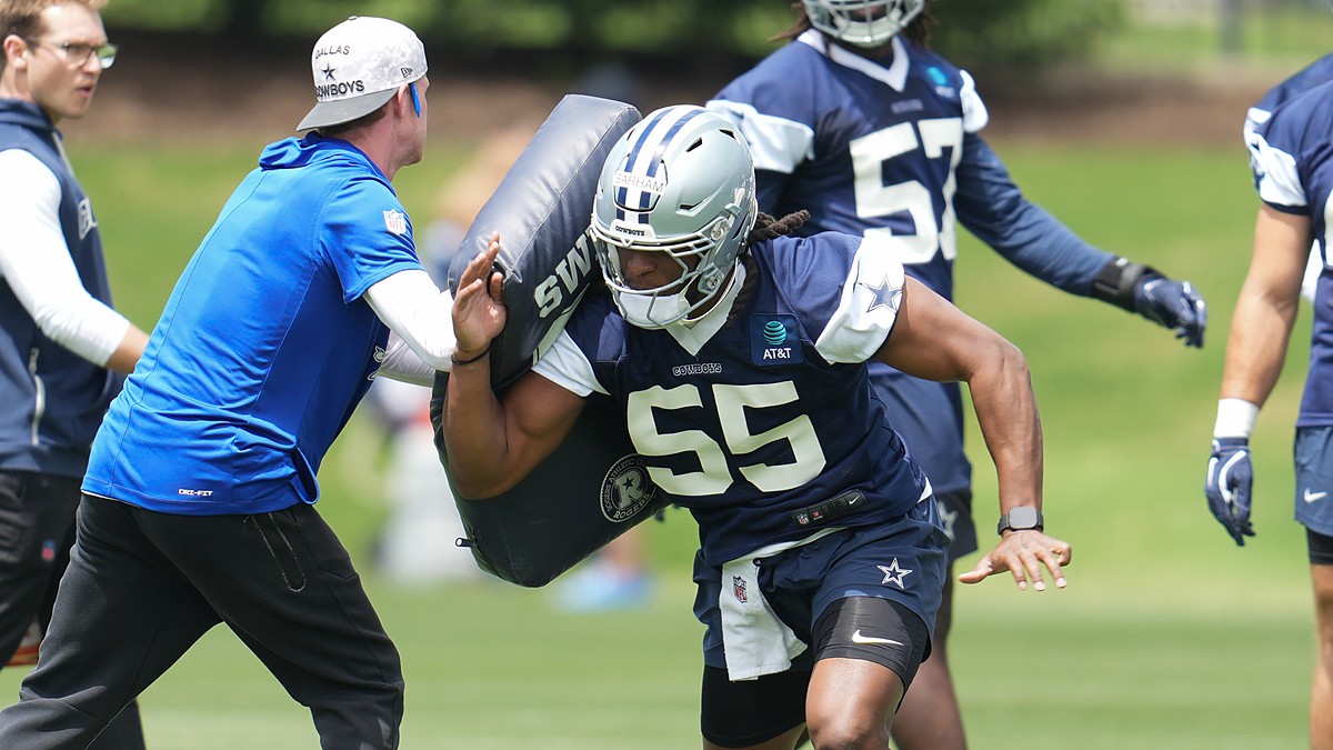 Cowboys Linebacker Jaishawn Barham Works Through a Blocking Drill in Frisco