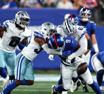 Cowboys safety Jalen Thompson and linebacker Donovan Ezeiruaku jar the ball loose from Giants tight end Isaiah Likely.