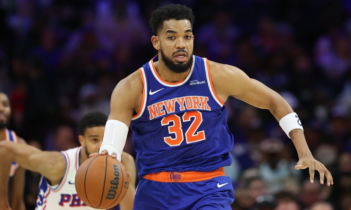 New York Knicks center Karl-Anthony Towns #32 in action against the Philadelphia 76ers during the second quarter at Xfinity Mobile Arena.